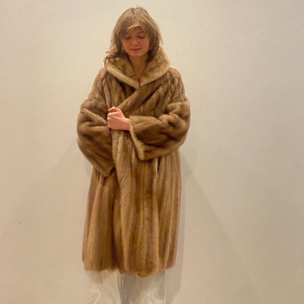 COPY - The Royal Tenenbaums or MobWife. Genuine Vintage Fur Coat - worn 1x